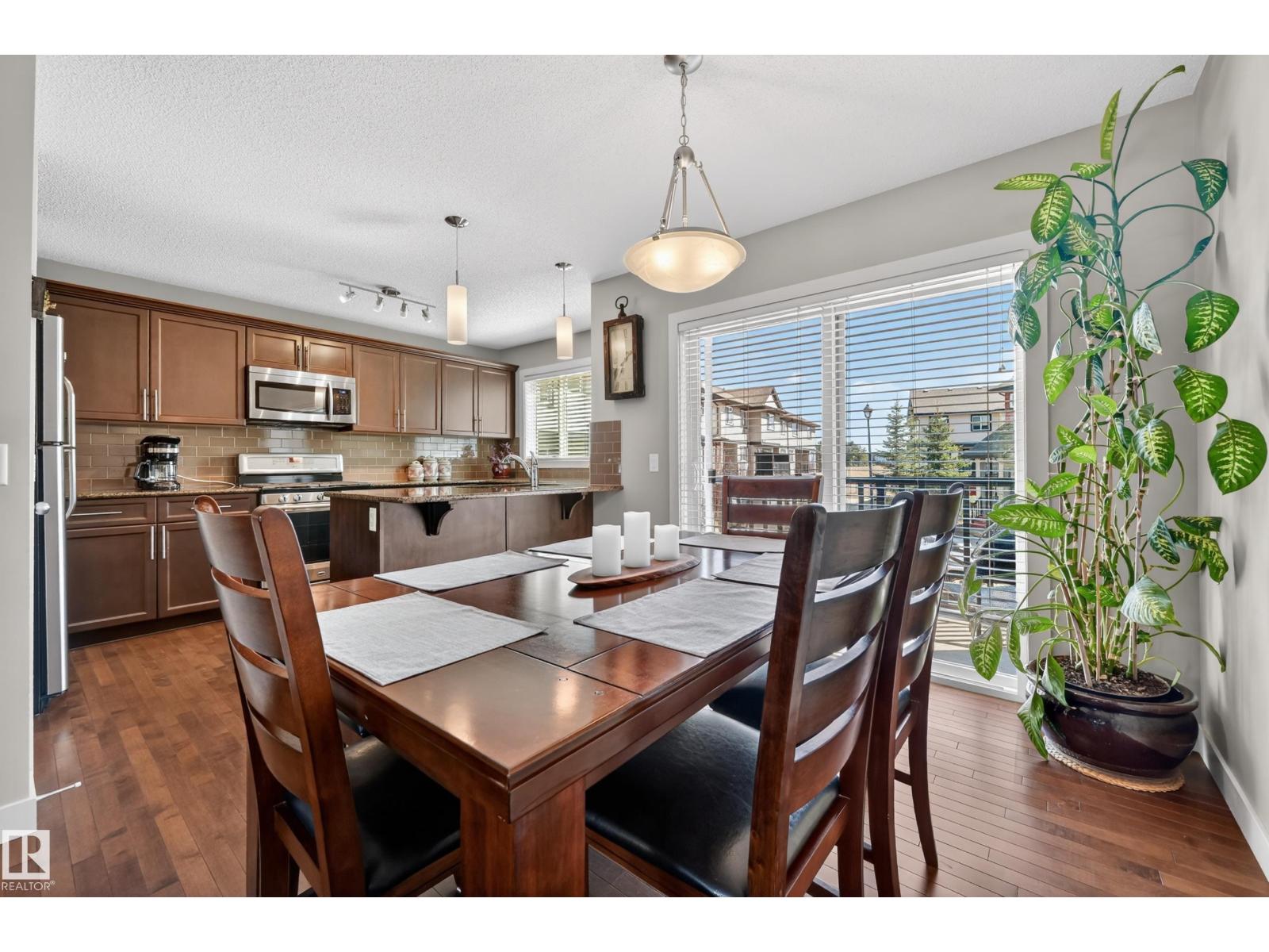 1786 CUNNINGHAM WY SW SW, Edmonton