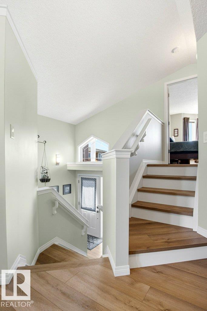 3426 21A ST NW, Edmonton