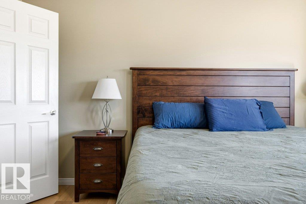 3426 21A ST NW, Edmonton