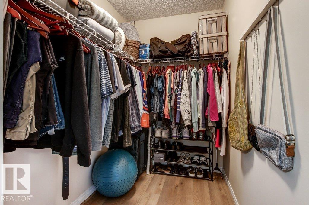 3426 21A ST NW, Edmonton