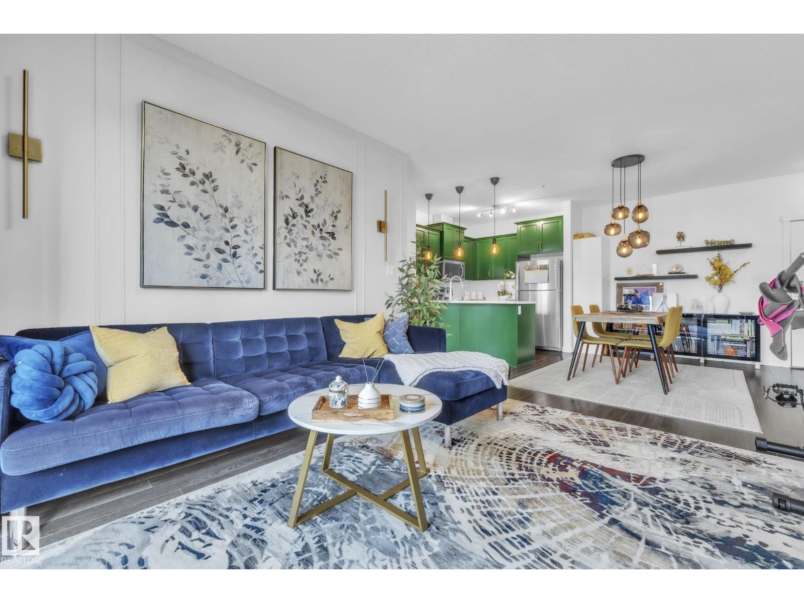 #203 812 WELSH DR SW, Edmonton