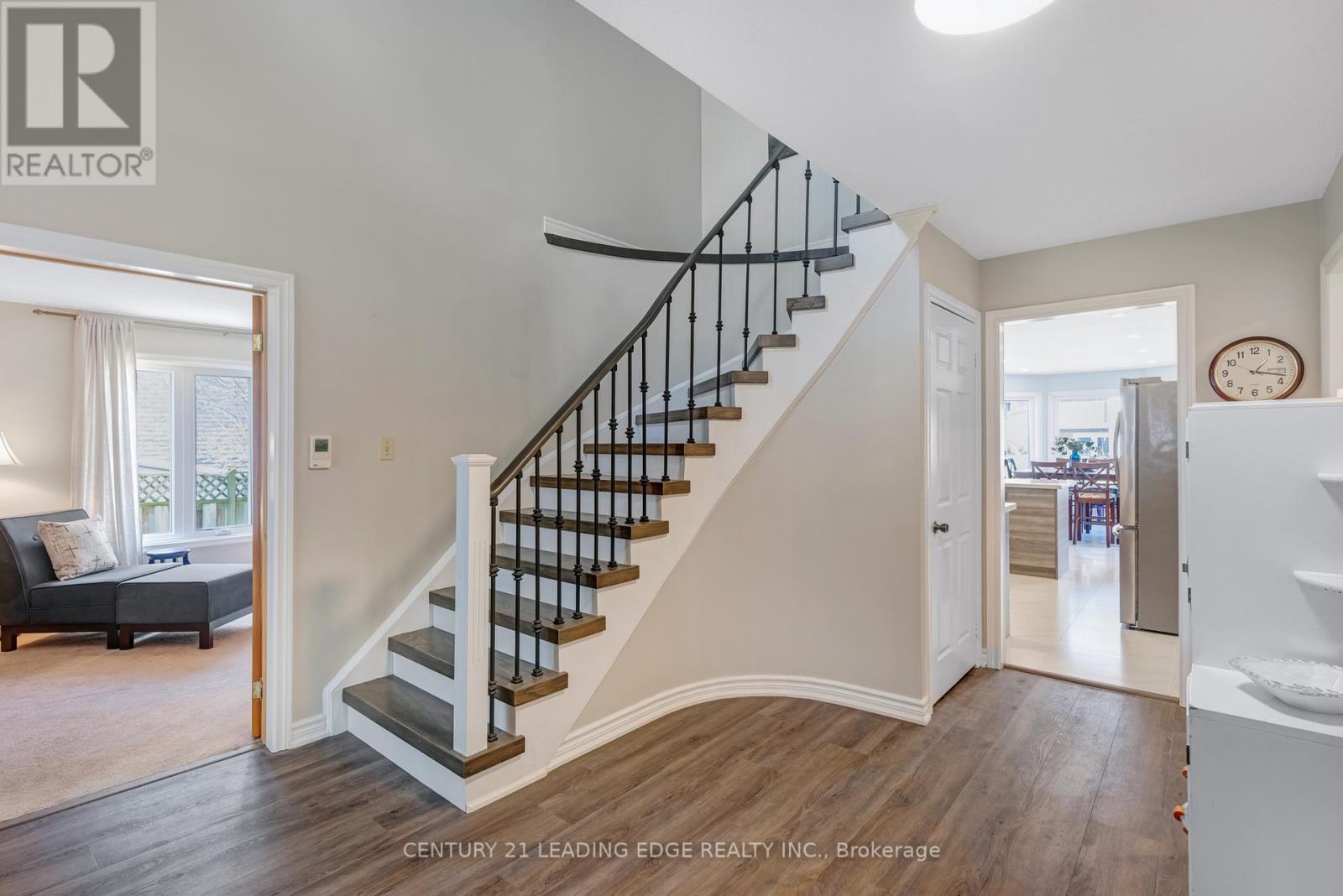 22 HAVAGAL CRESCENT - 25