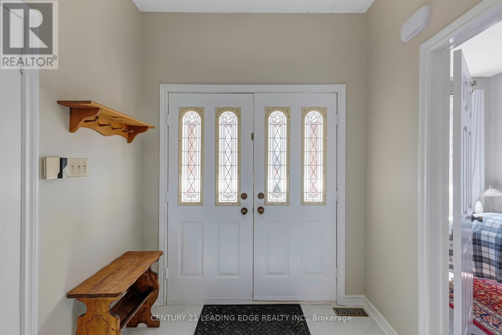 22 HAVAGAL CRESCENT - 3