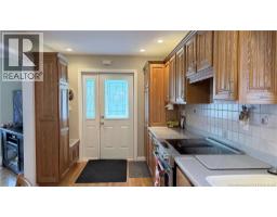 410 Tobique Street, photo 2