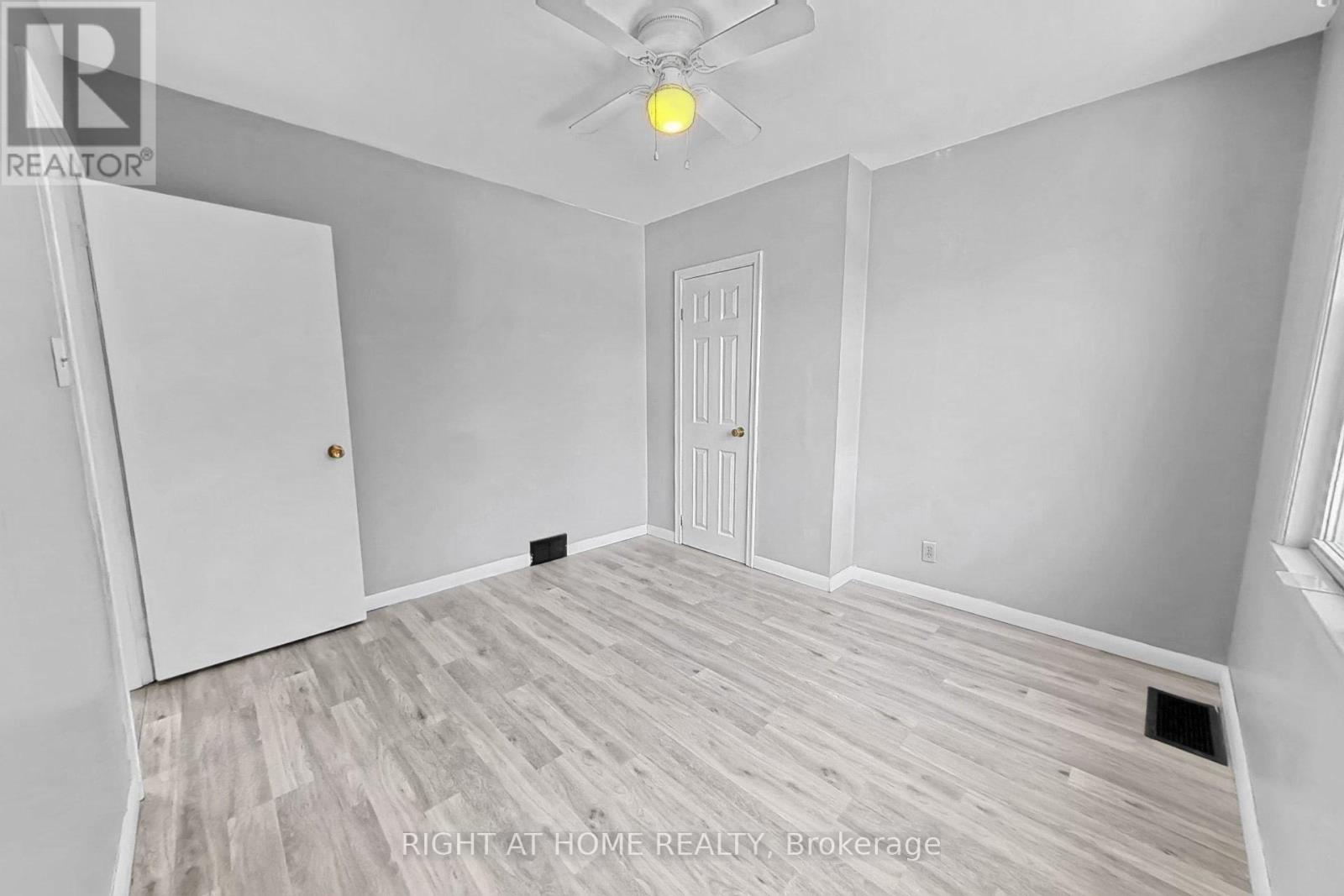 19 ALFRED STREET W - 43
