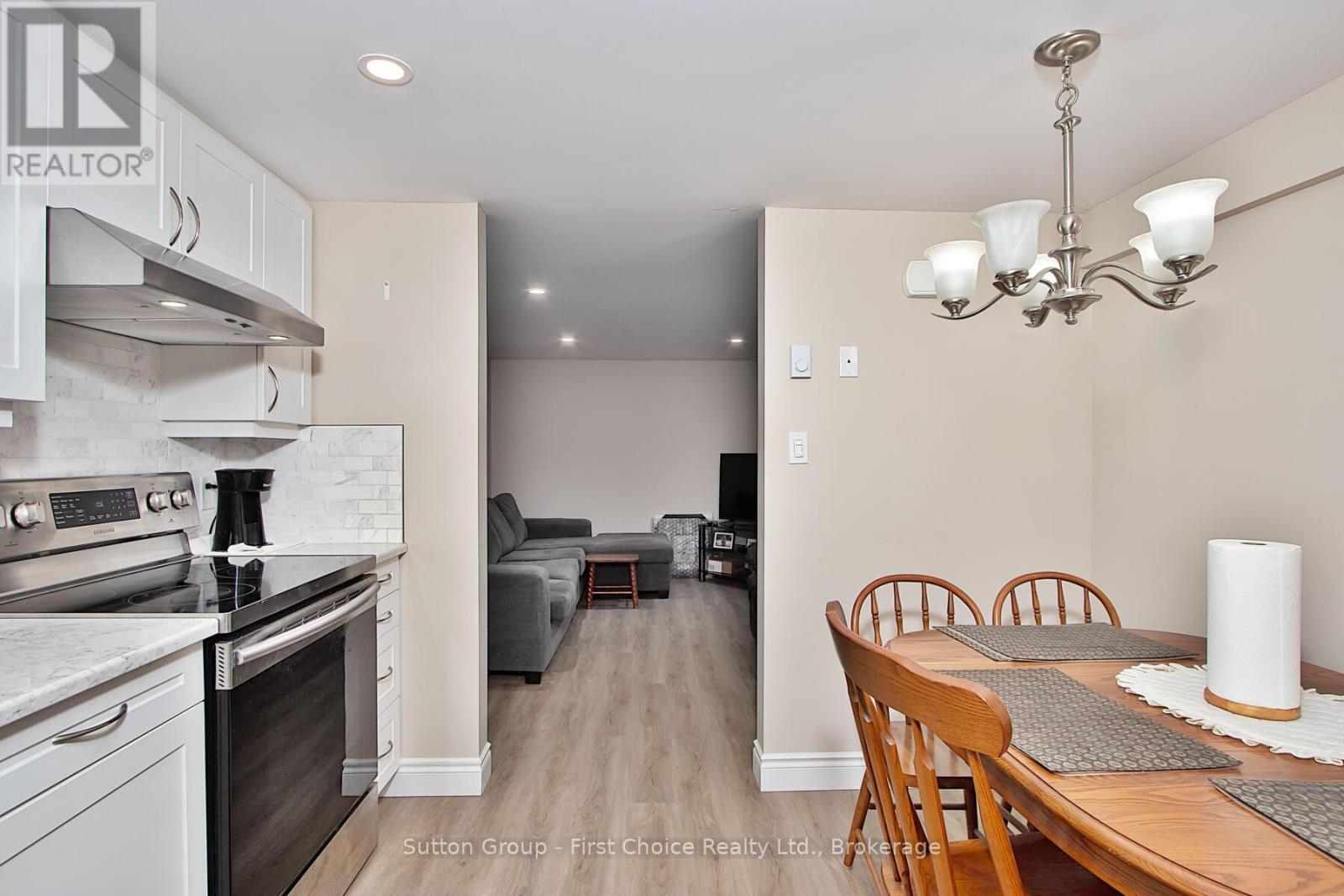 Lower Unit - Kitchen/Living Room