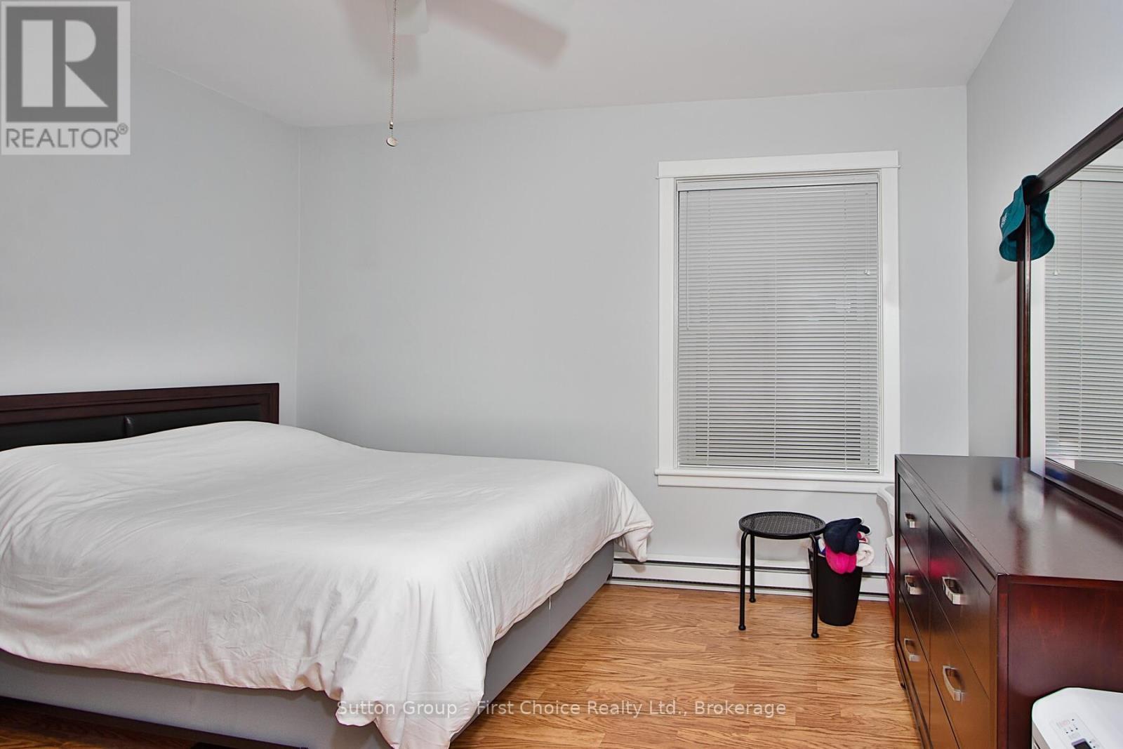 Main Floor - Bedroom