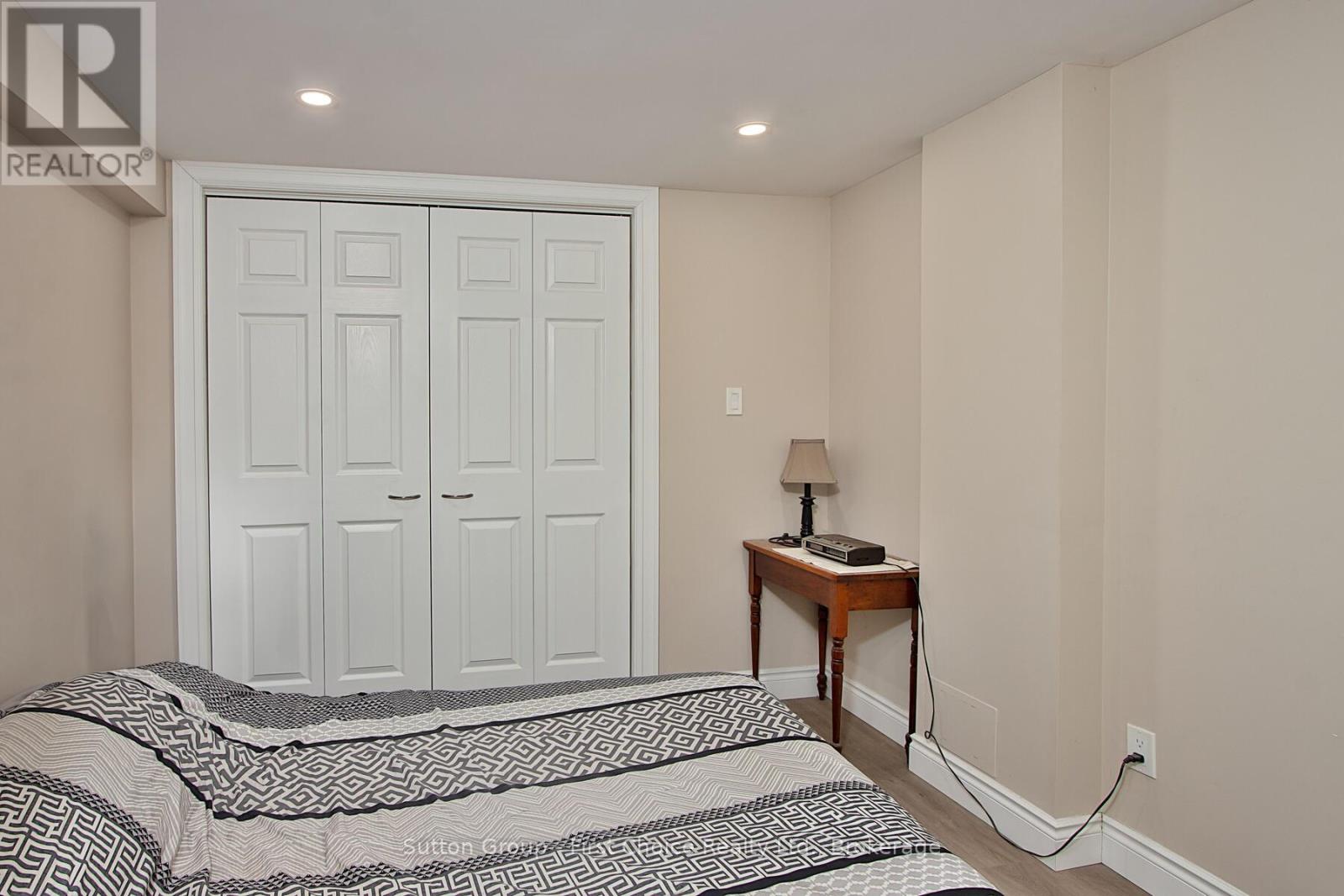 Lower Unit
