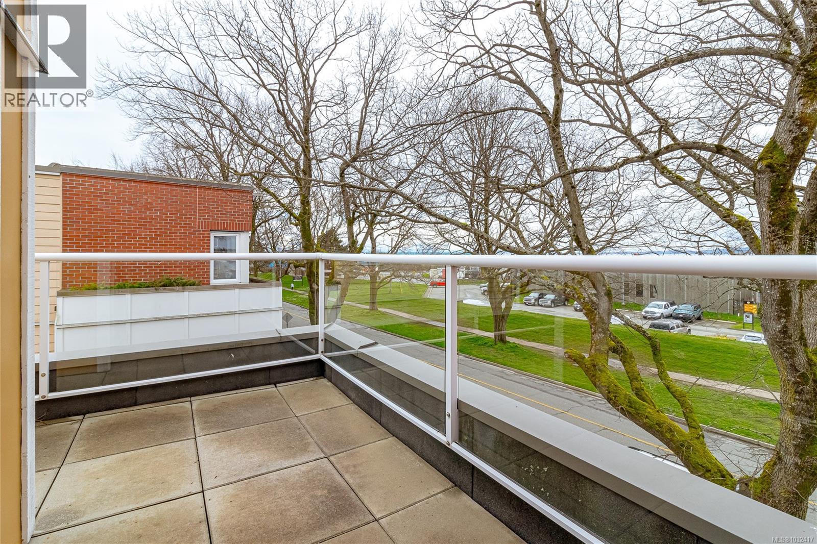 #6 60 DALLAS RD - 43