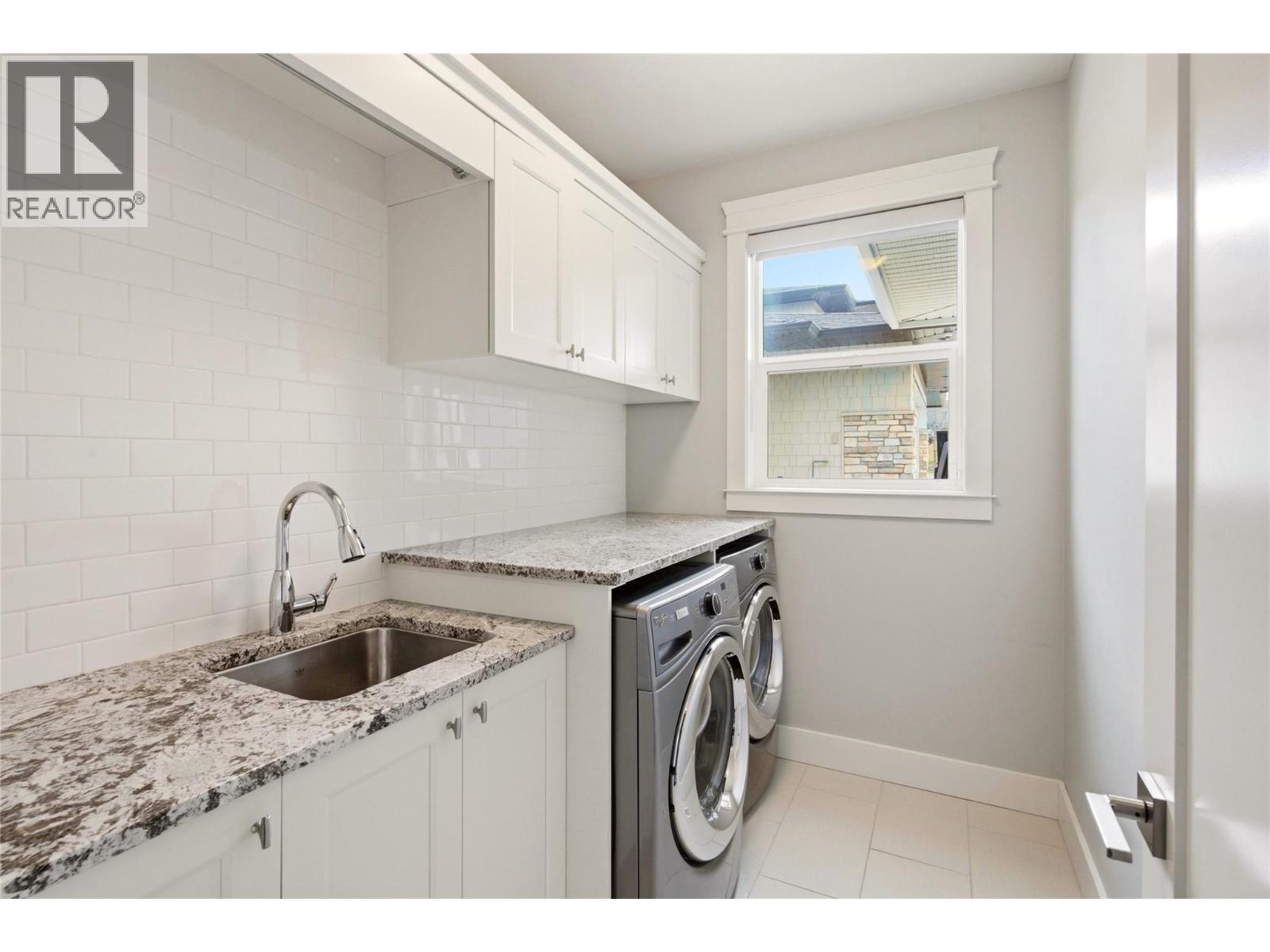  1398 Fawn Run Drive, Kelowna