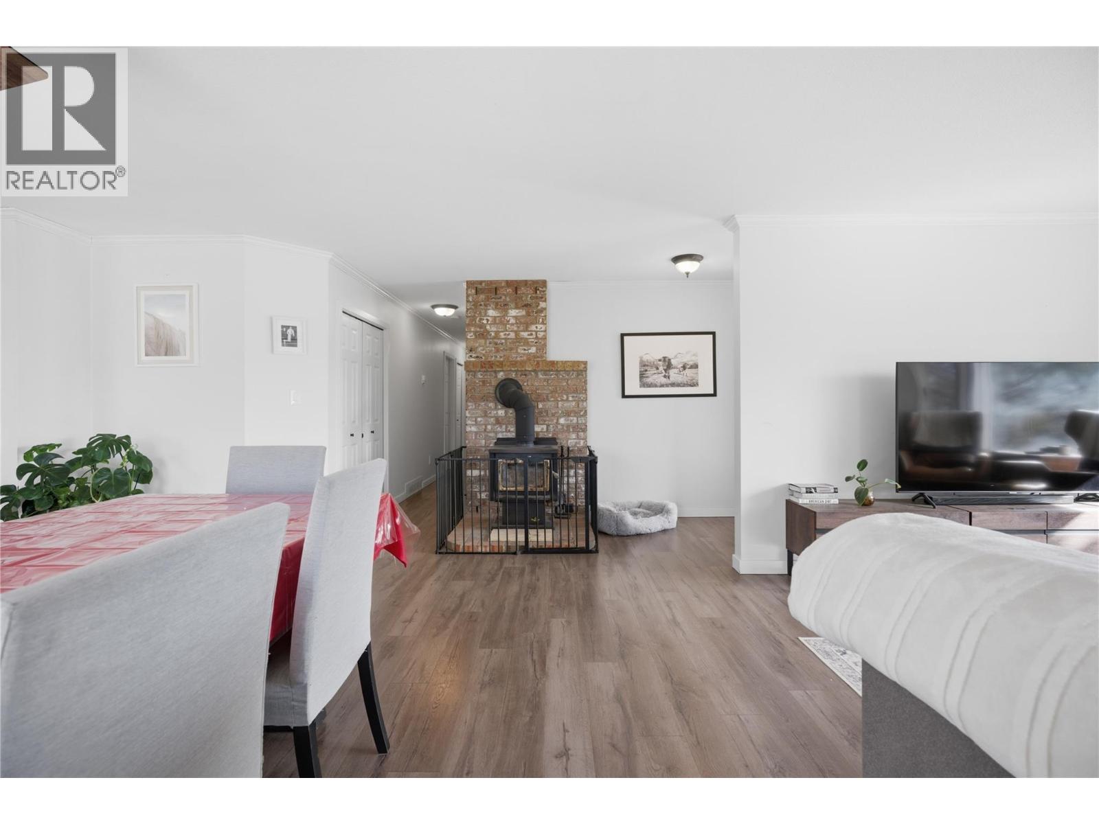 6857 VALLEY Road - 18