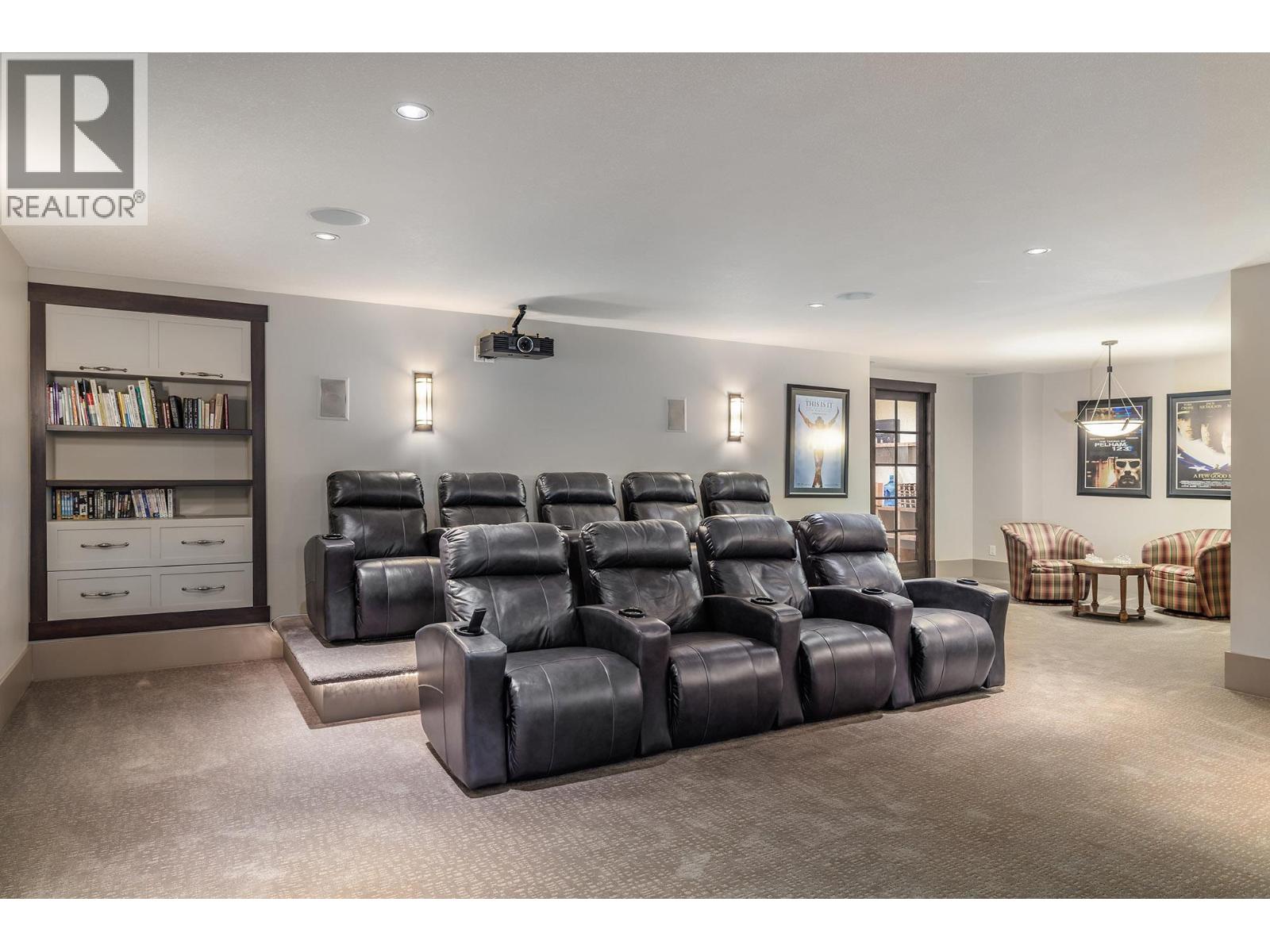  1524 Vineyard Drive, West Kelowna