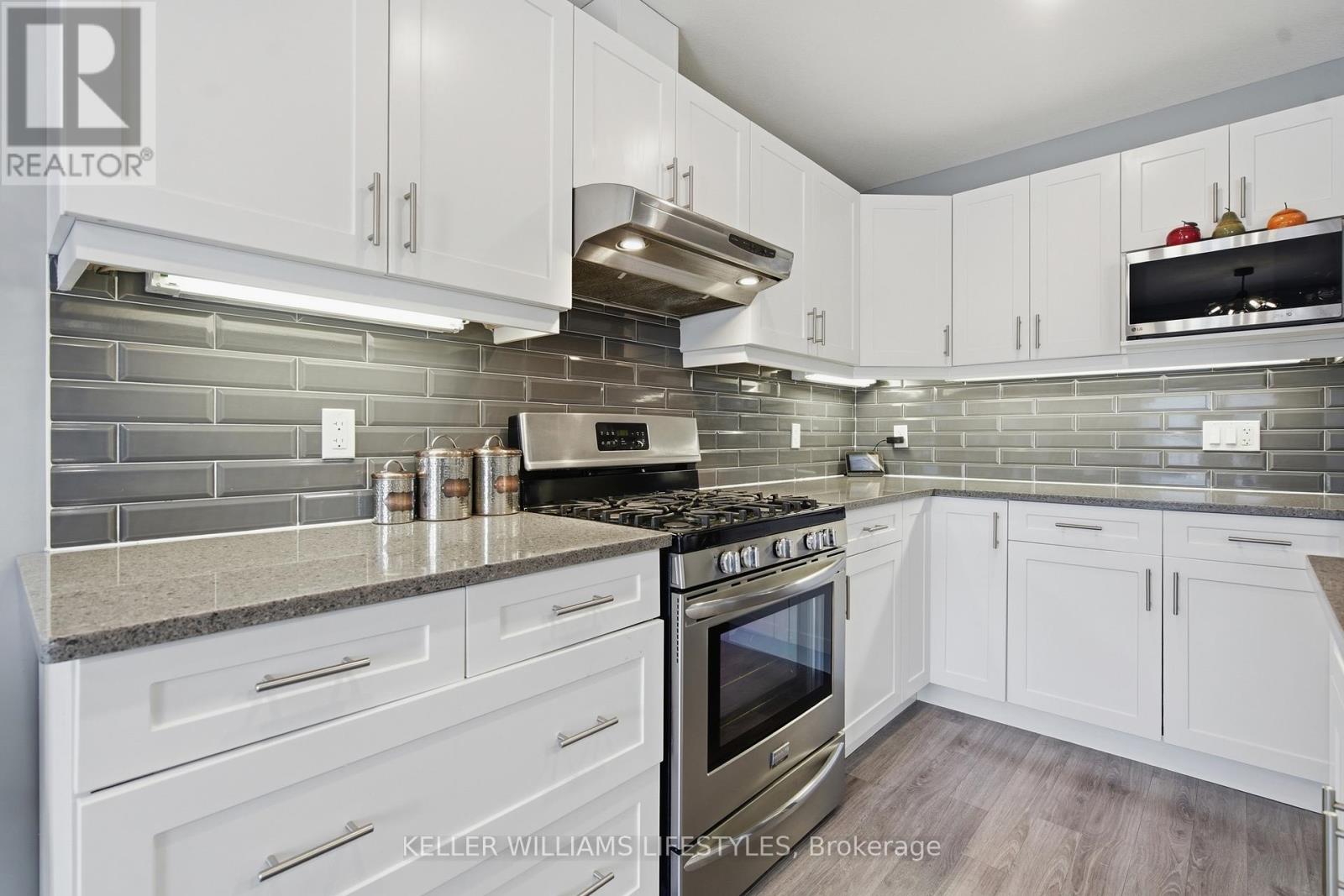 16 - 3400 CASTLE ROCK PLACE — photo 17