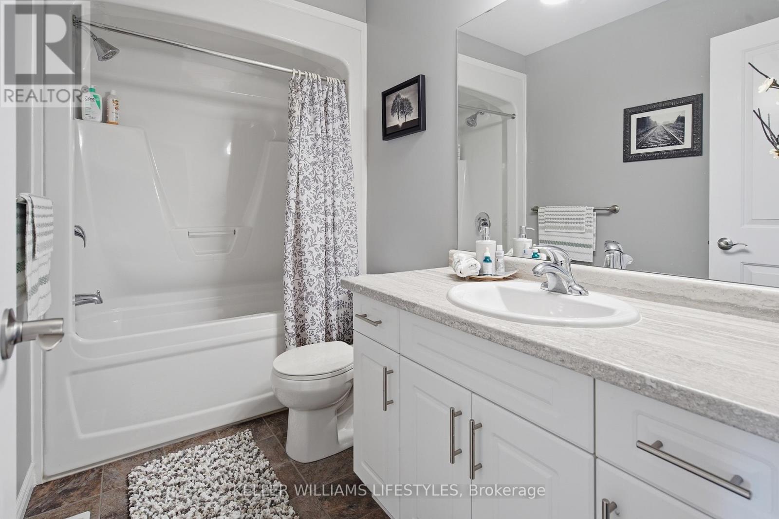 16 - 3400 CASTLE ROCK PLACE — photo 33