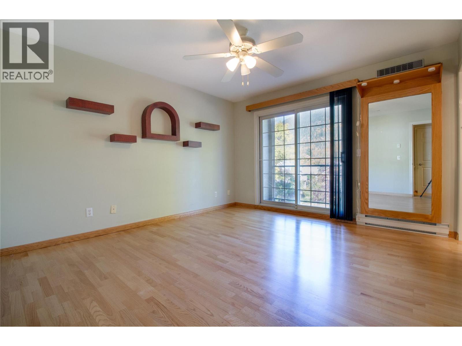 #309 311 Sixth Street - 7