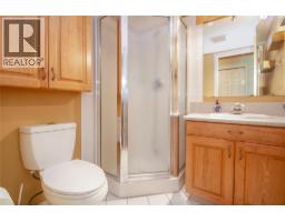 Kitchen - 311 Sixth Street Unit# 309, Revelstoke, BC V0E2S0 Photo 6