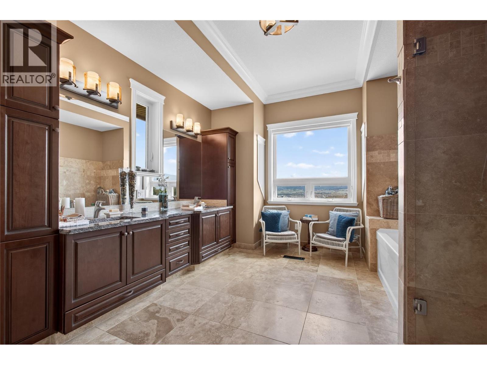  2346 Bridgeview Road, West Kelowna