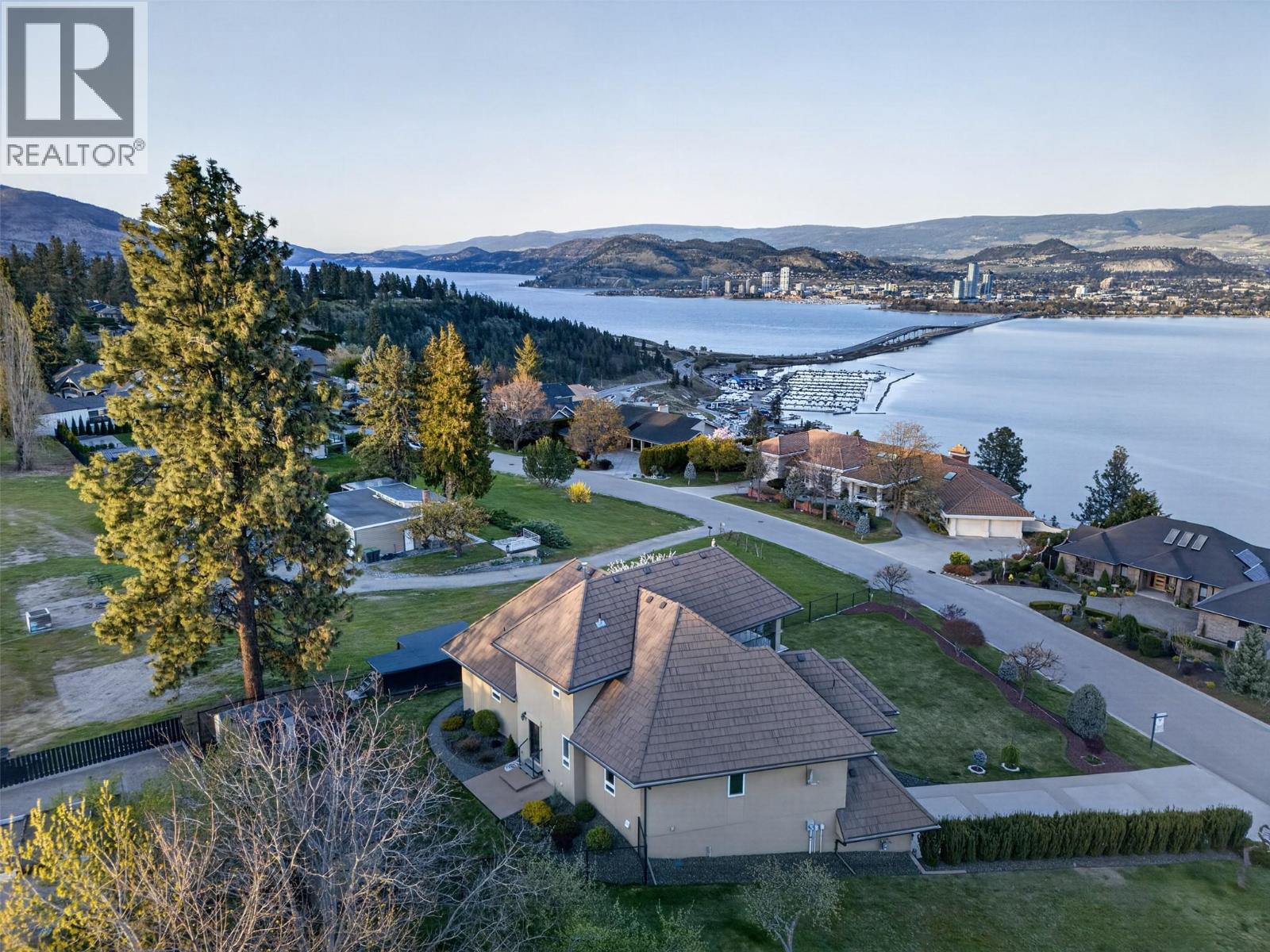  2346 Bridgeview Road, West Kelowna