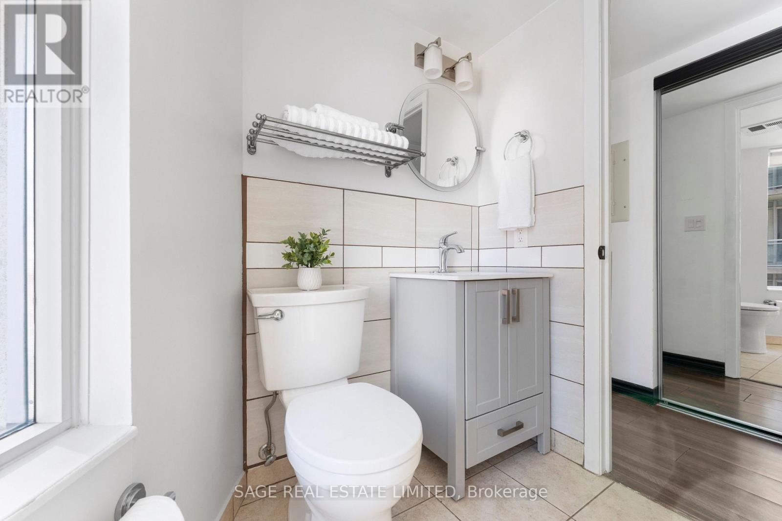 #1507 200 VICTORIA STREET - 12
