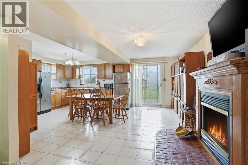 233 FRUITLAND Road - 25