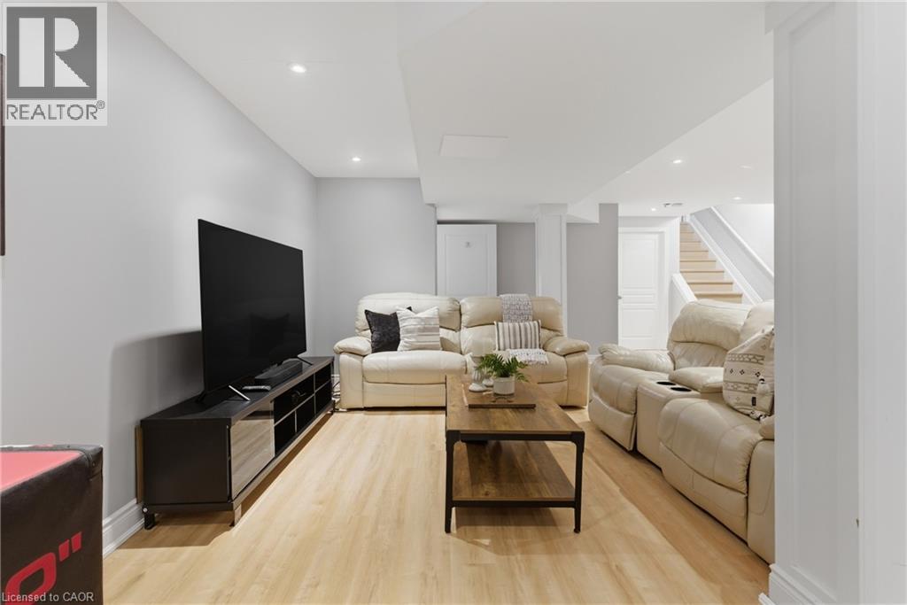 2267 WHISTLING SPRINGS Crescent, Oakville, Ontario, L6M5G5 — Photo 25