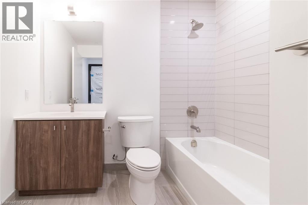 5 WELLINGTON Street S Unit# 1008, Kitchener, Ontario, N2G0E3 — Photo 11