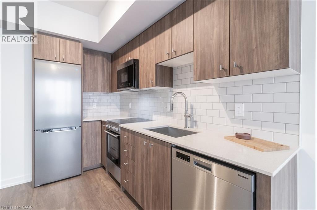 5 WELLINGTON Street S Unit# 1008, Kitchener, Ontario, N2G0E3 — Photo 4