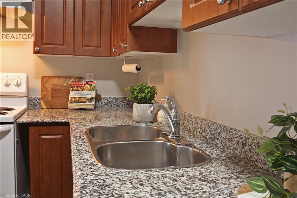 135 JAMES Street S Unit# 309, Hamilton, Ontario, L8P2Z6 — Photo 11