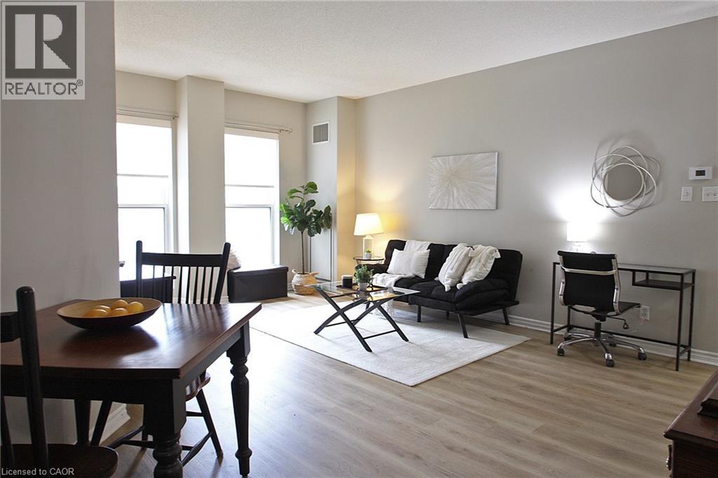 #309 135 JAMES STREET S - 15