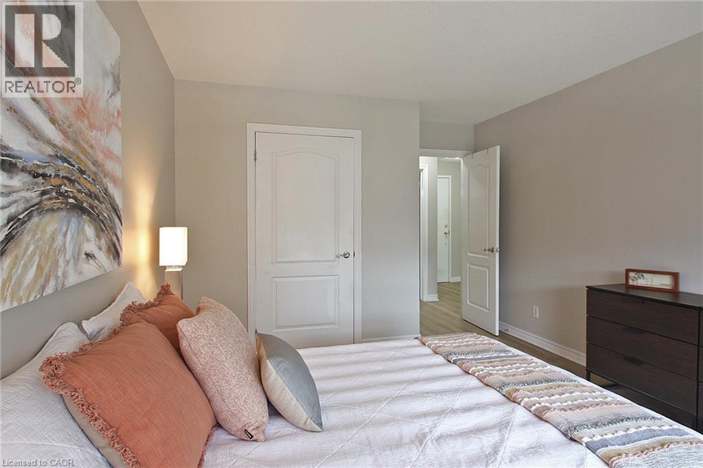 #309 135 JAMES STREET S - 22