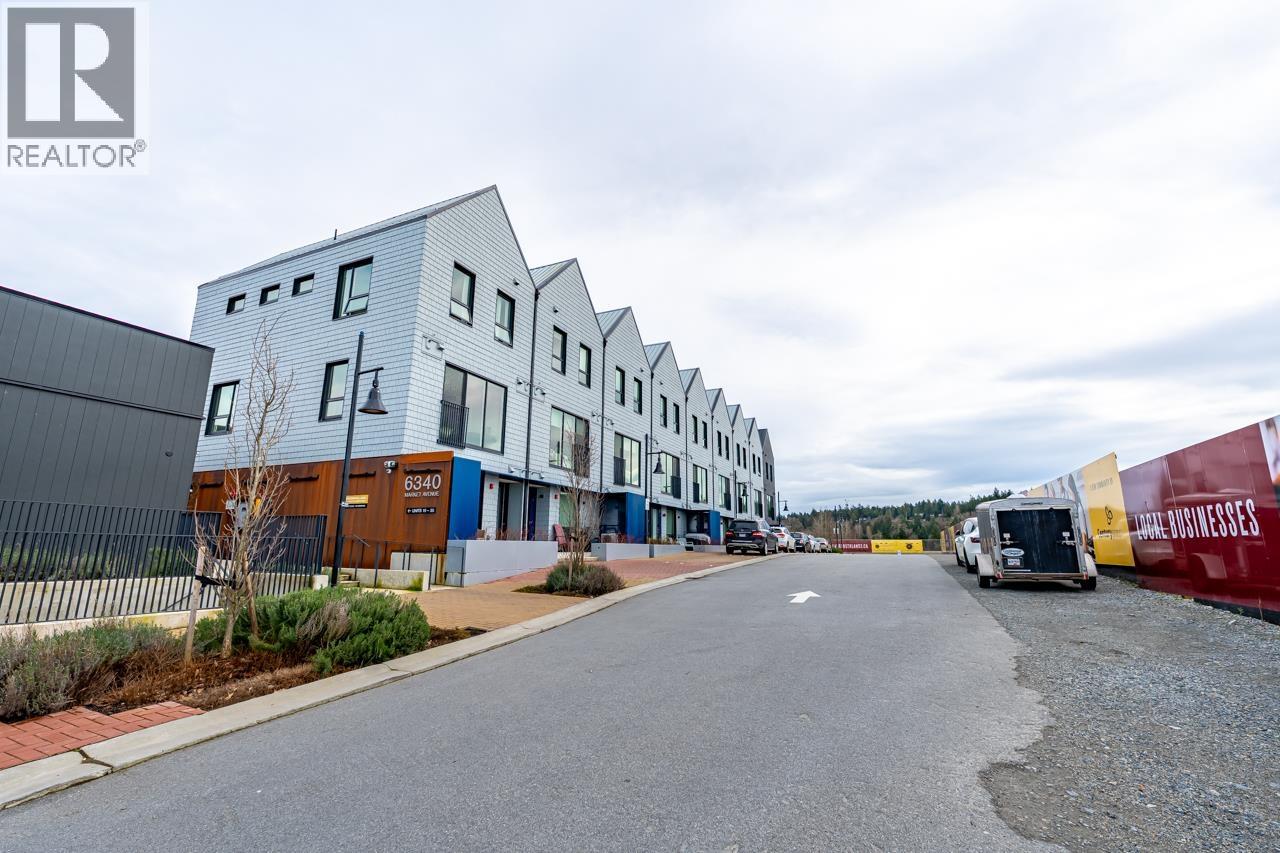 #12-6340 MARKET Avenue, Delta