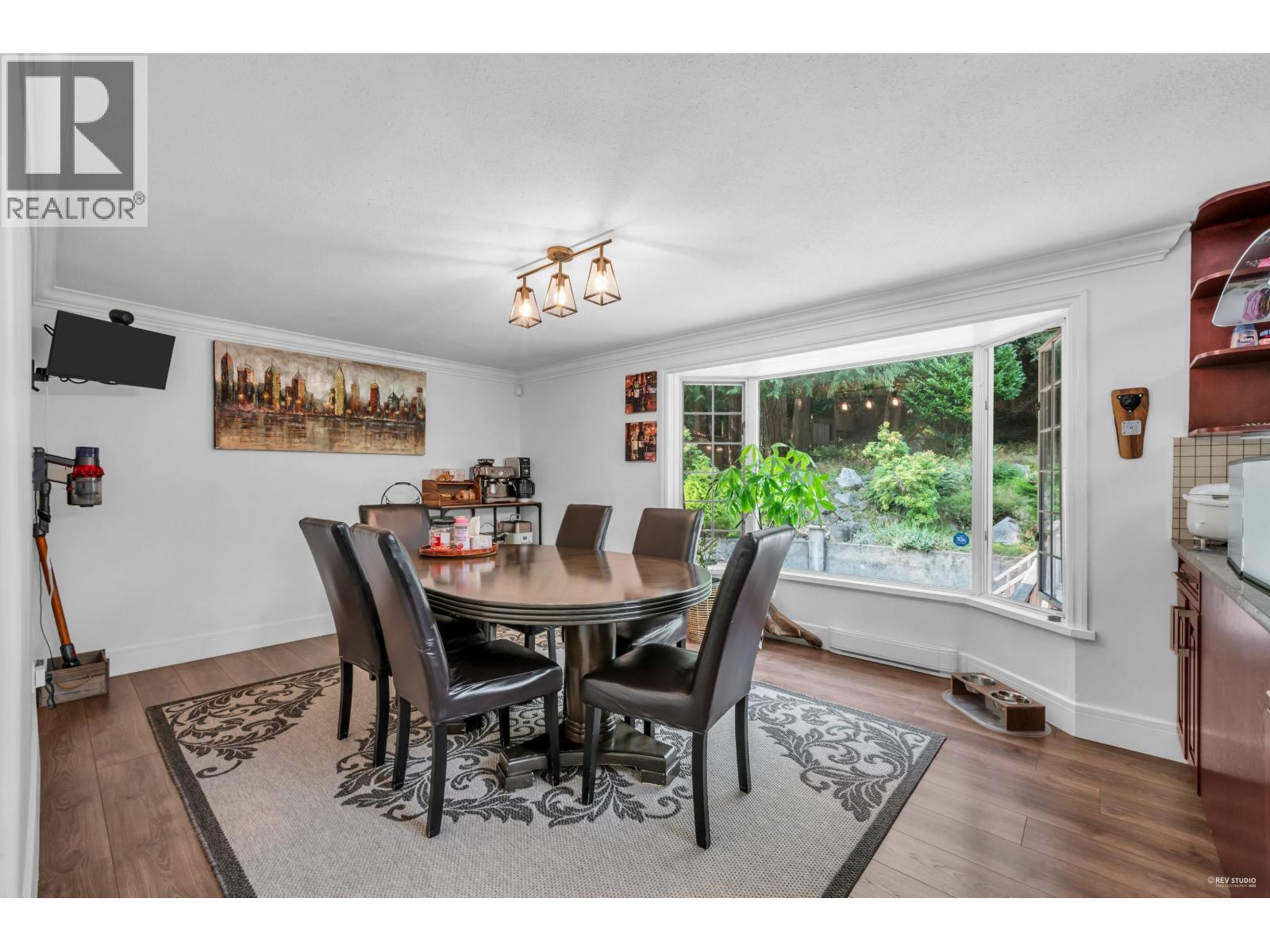 341 RABBIT LANE, West Vancouver