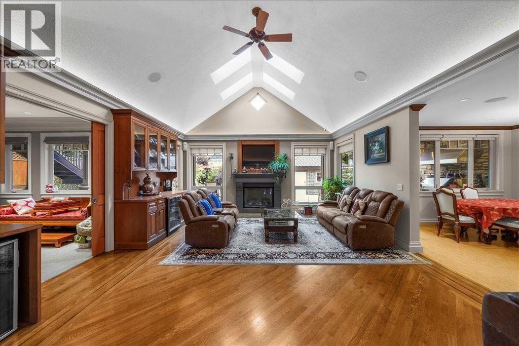 5085 1 Avenue, Delta