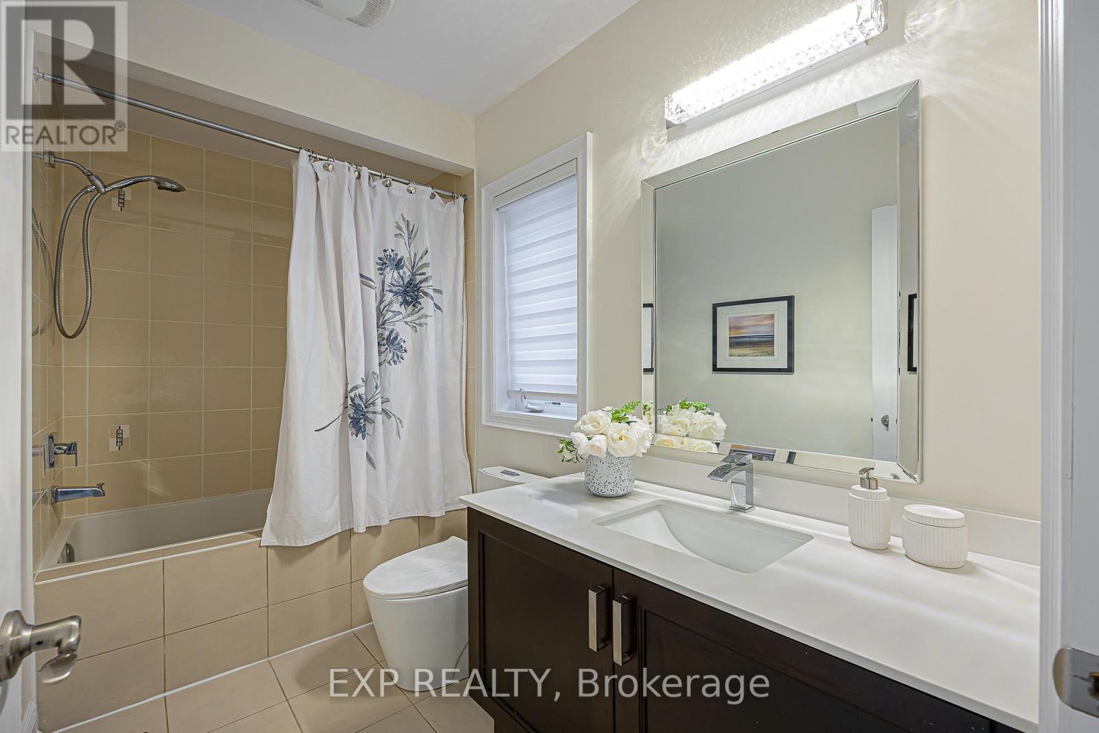 95 CHESNEY CRESCENT - 37