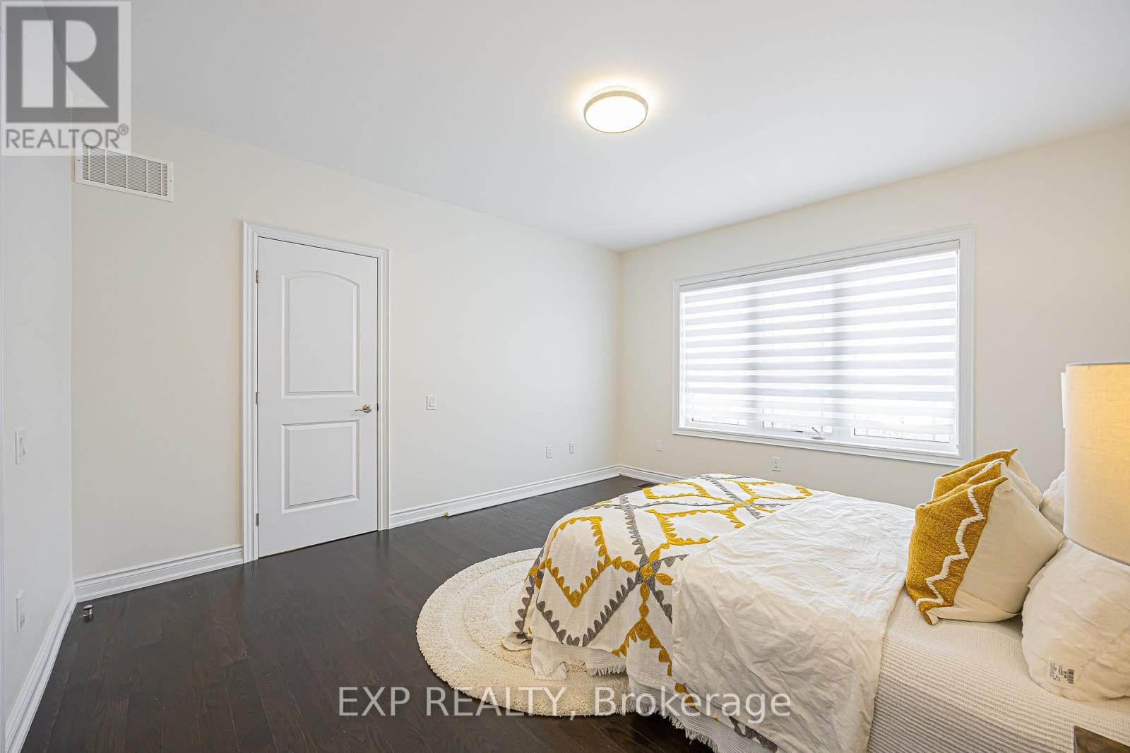 95 CHESNEY CRESCENT - 42