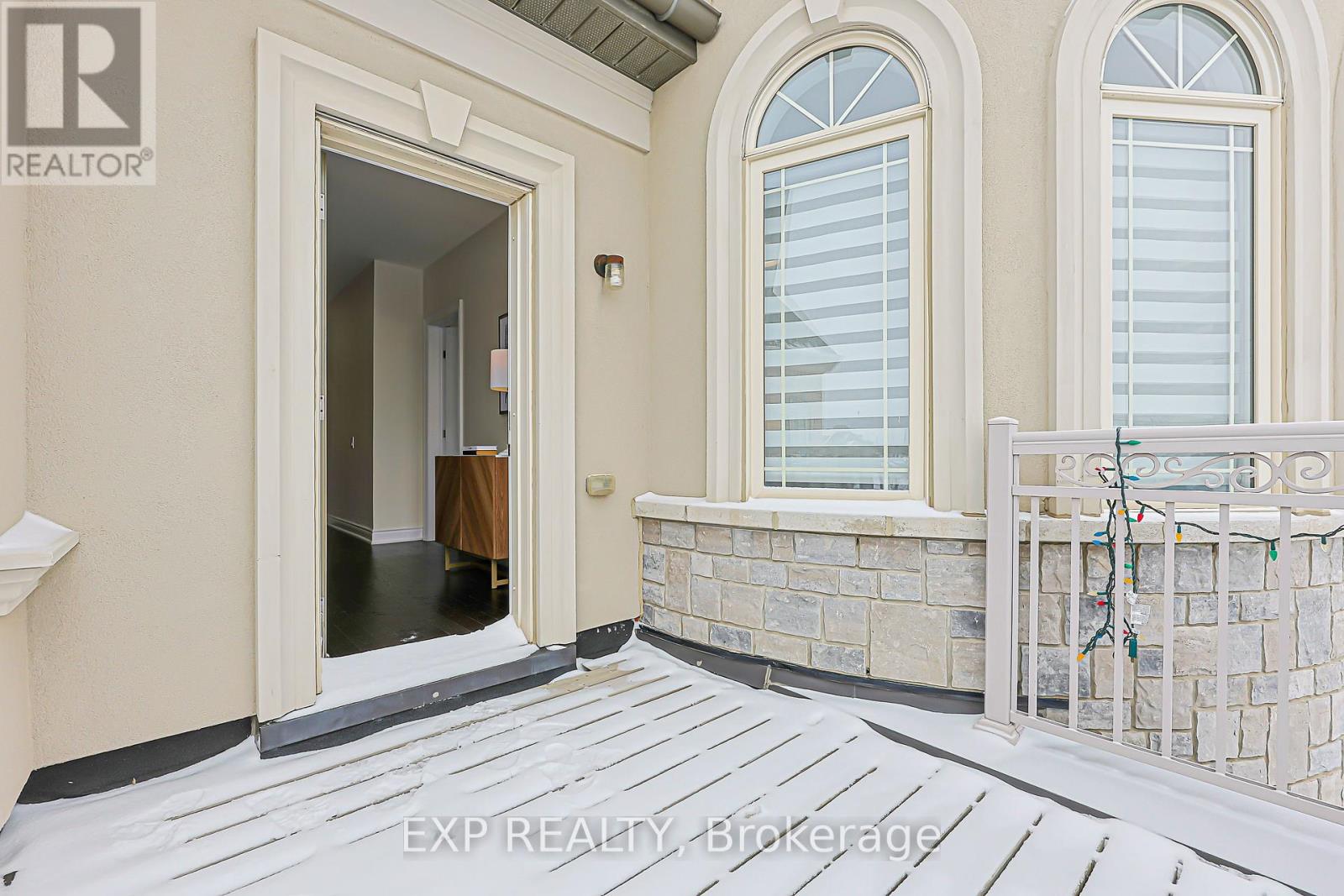 95 CHESNEY CRESCENT - 45