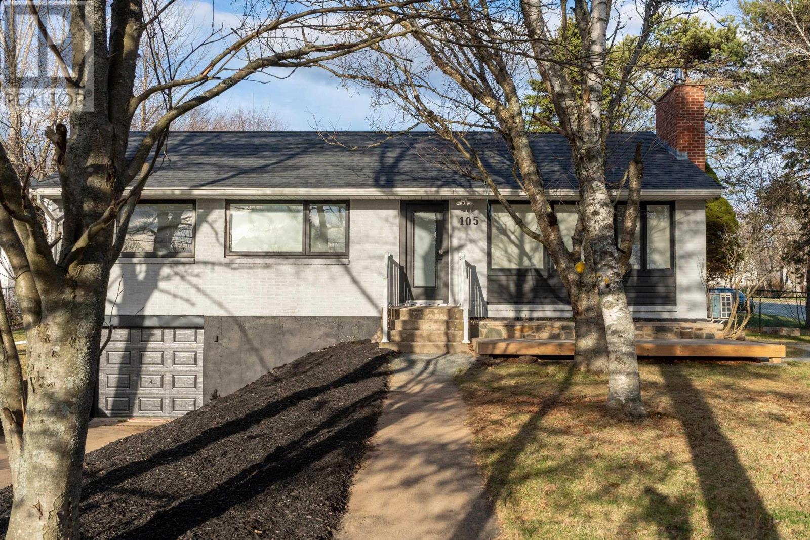 Property 3 of 50 of 105 Woodlawn Road