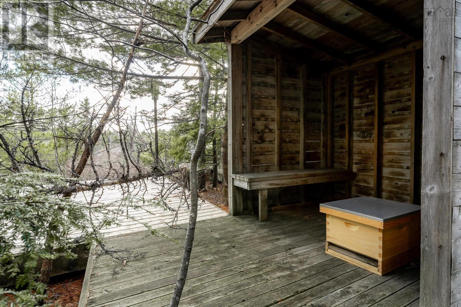 Property 46 of 50 of 12 Falcon Place