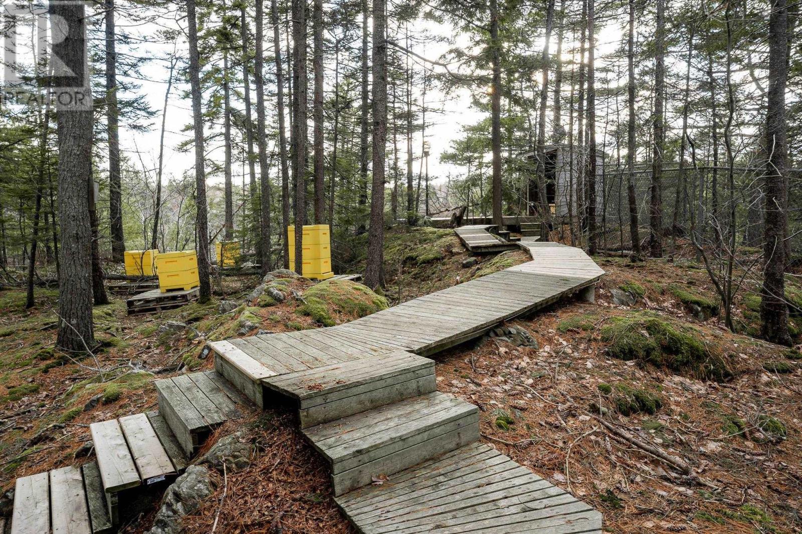 Property 44 of 50 of 12 Falcon Place