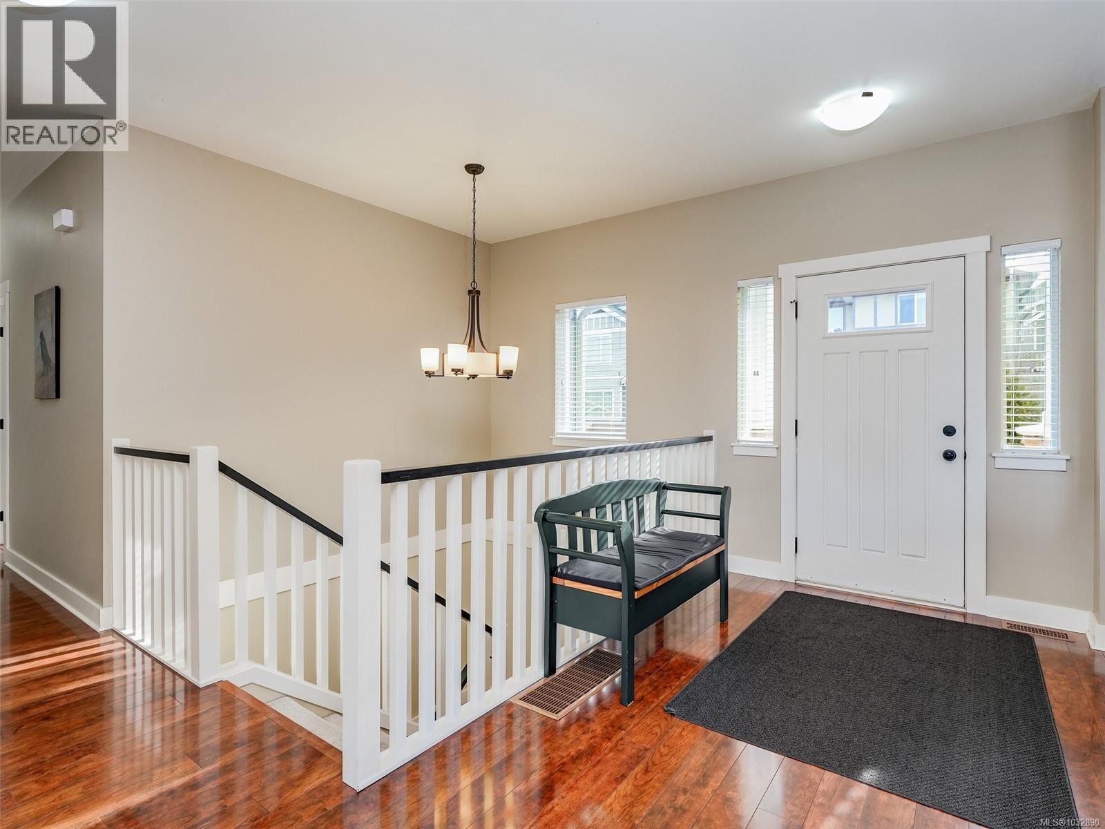  1236 Freshwater Crescent, Langford