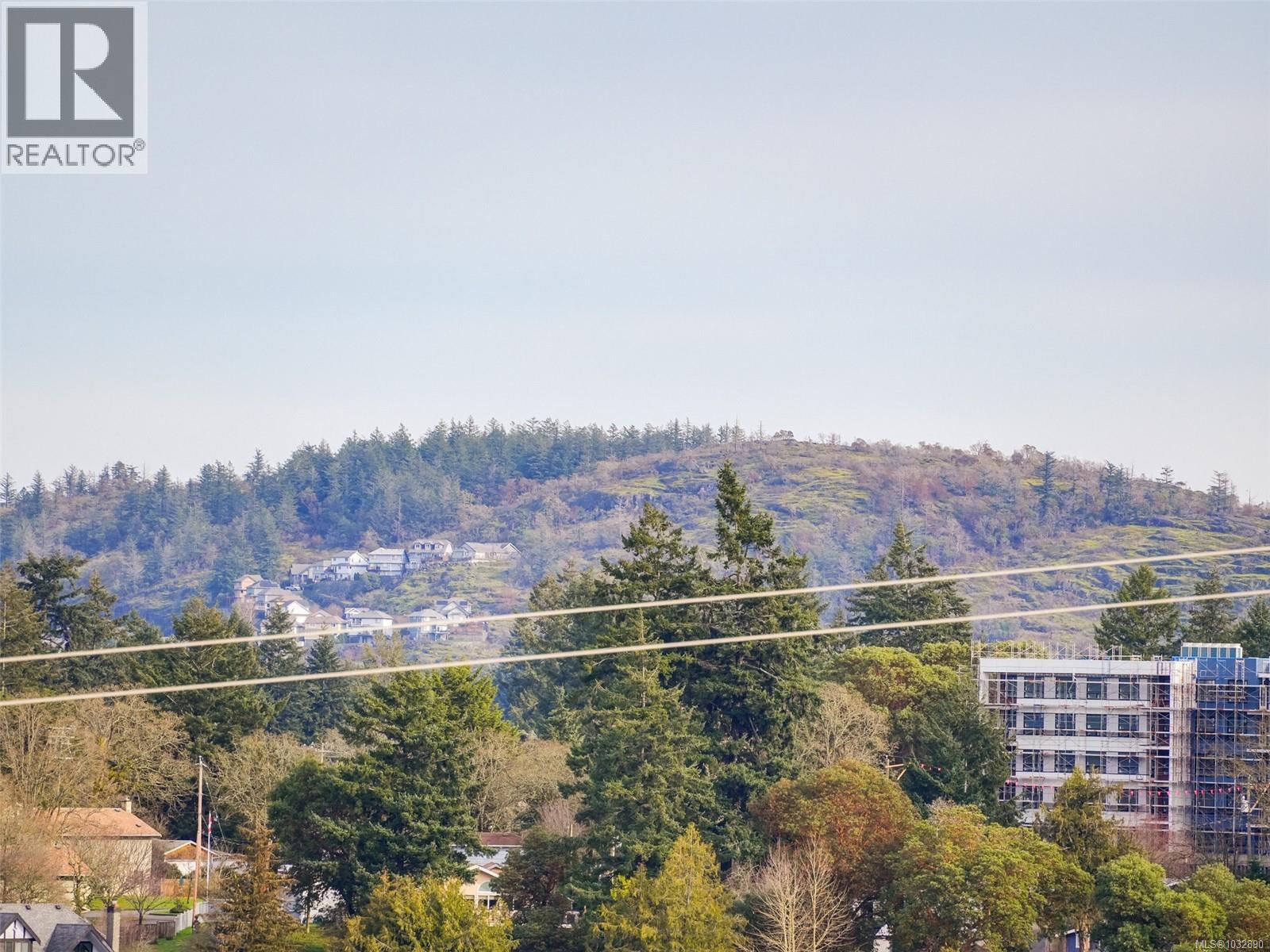  1236 Freshwater Crescent, Langford