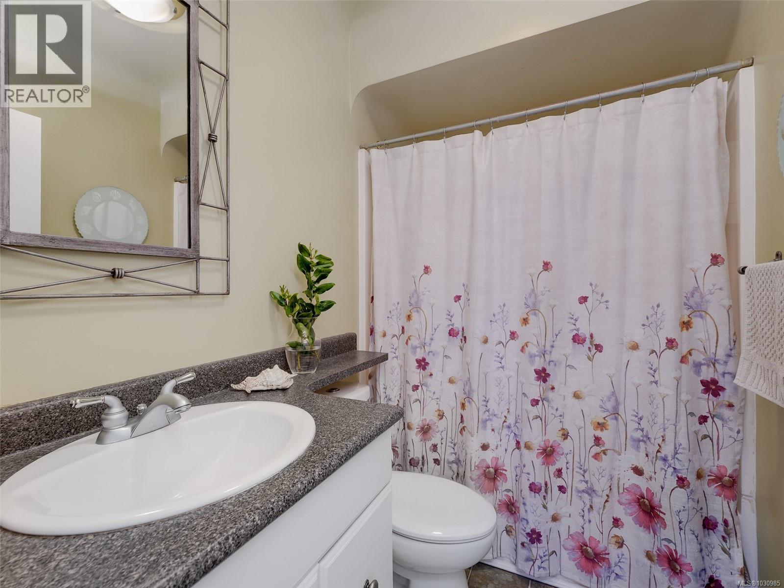  3615 Doncaster Drive, Saanich