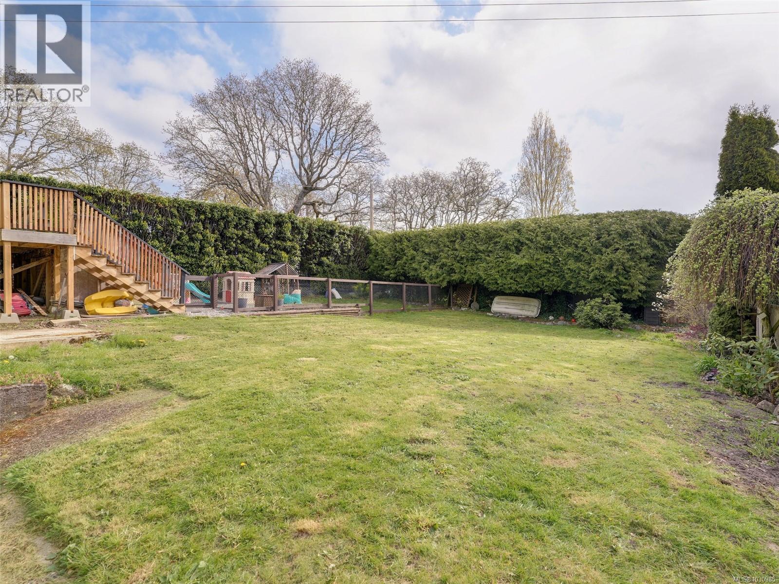  3615 Doncaster Drive, Saanich