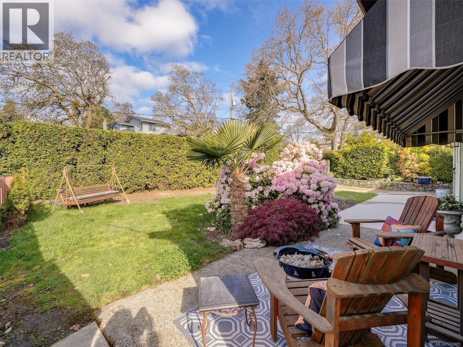  3615 Doncaster Drive, Saanich