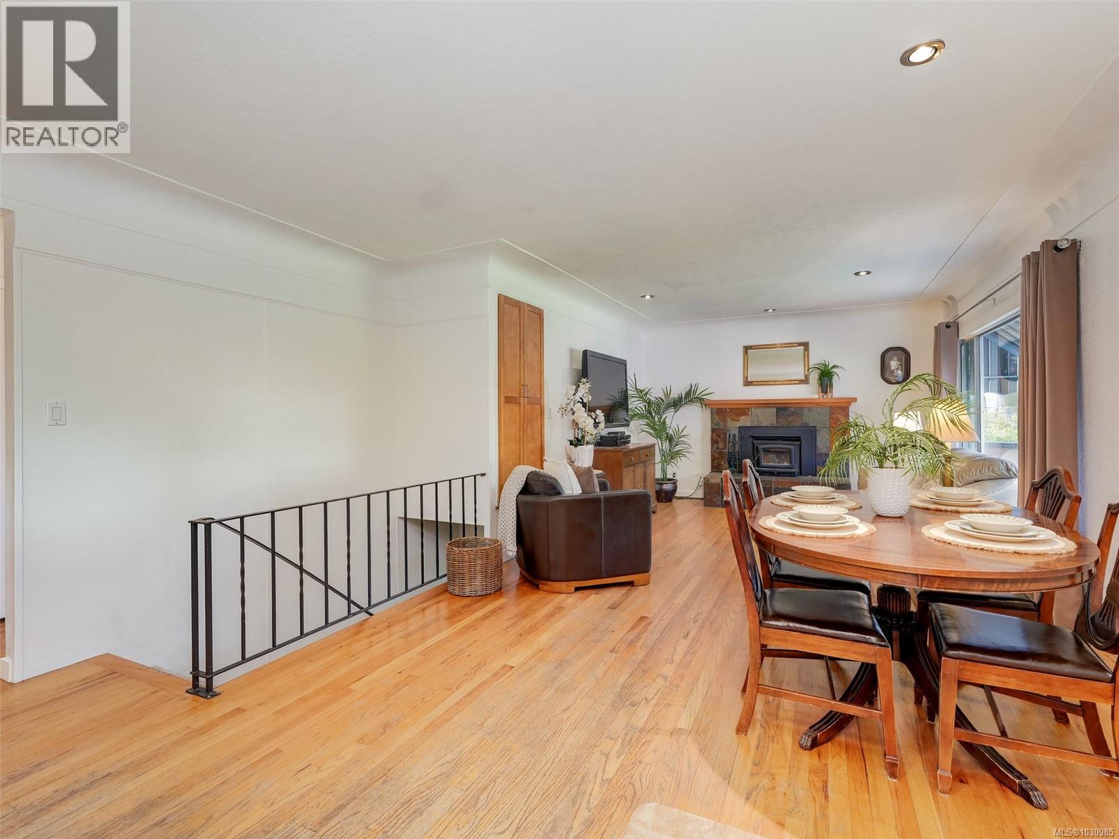  3615 Doncaster Drive, Saanich