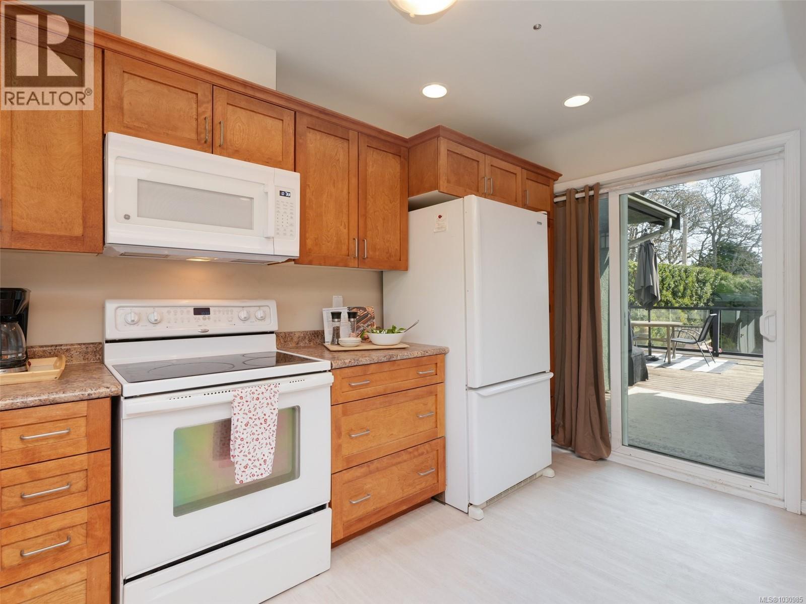  3615 Doncaster Drive, Saanich