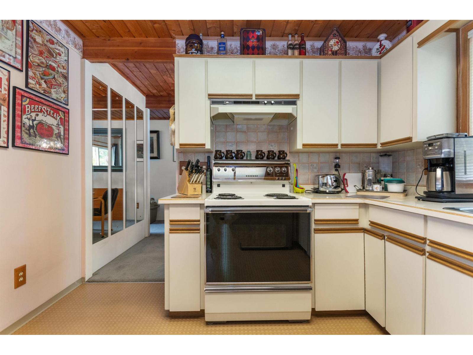 66611 KERELUK ROAD, Kawkawa Lake, Hope
