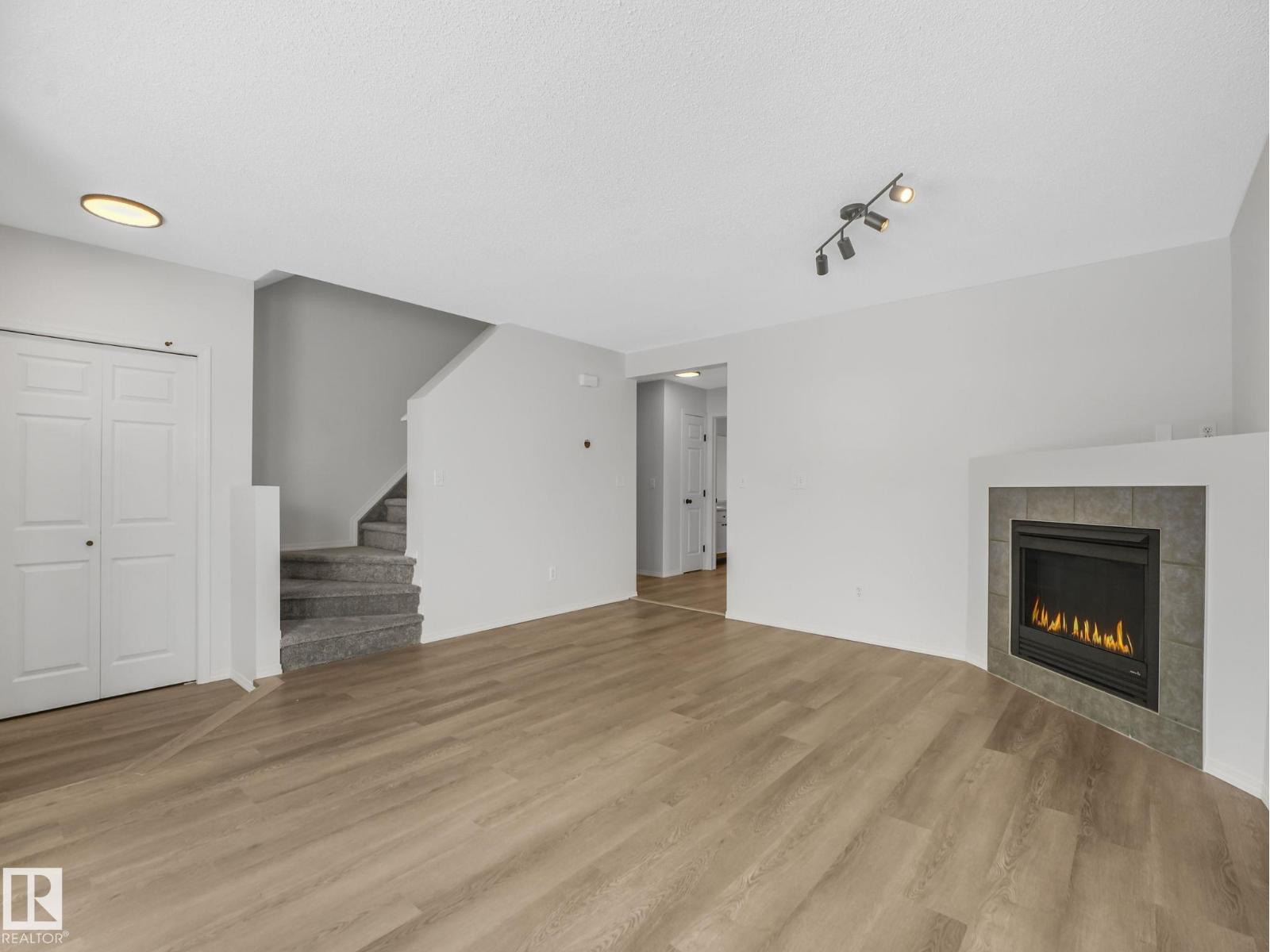 #14 15128 22 ST NW, Edmonton