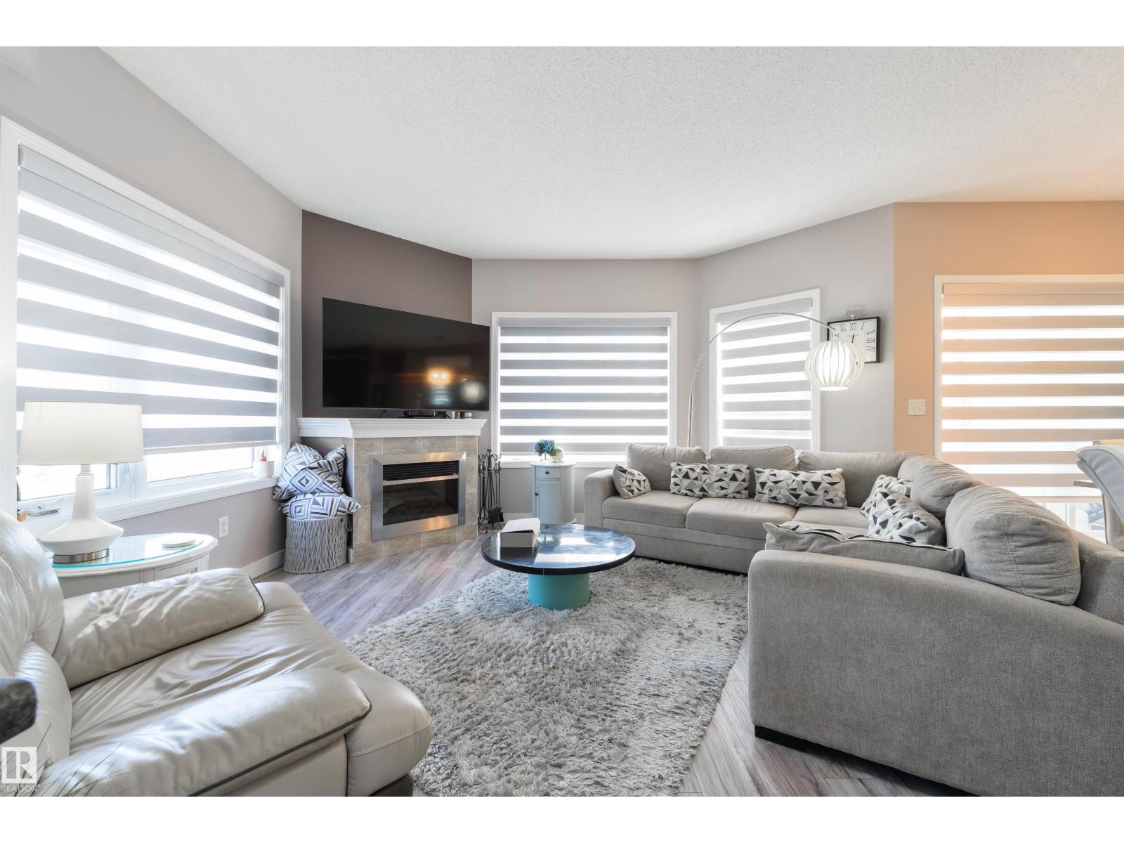 #306 8931 156 ST NW - 18