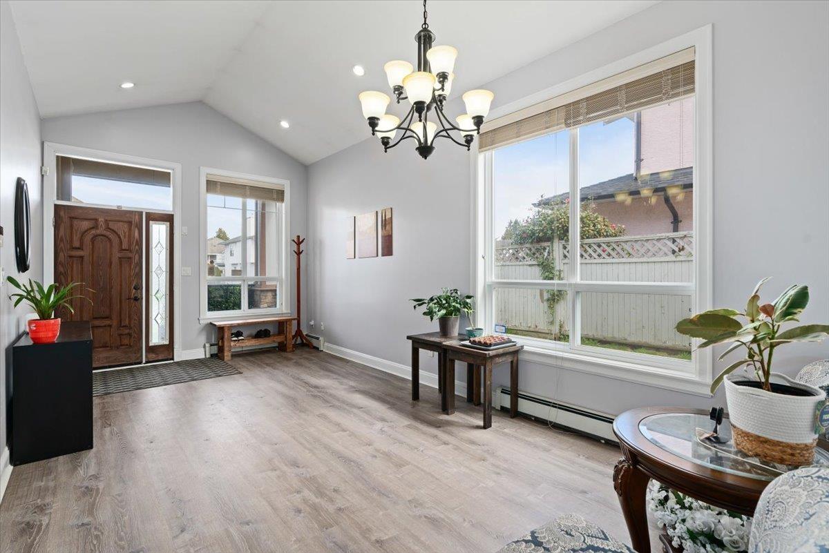 11288 87A Avenue, Delta